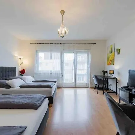 Apartment Modern & Bright +parking @kurfuerstendamm