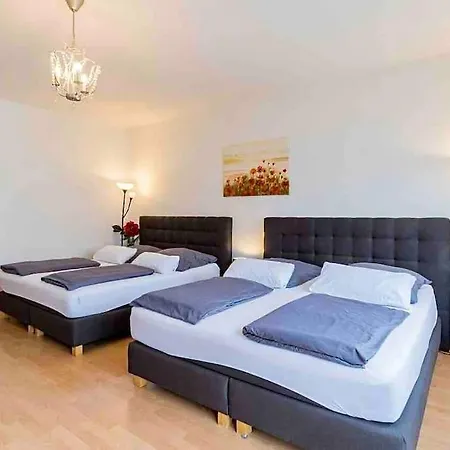 Modern & Bright +parking @kurfuerstendamm Apartment Berlin